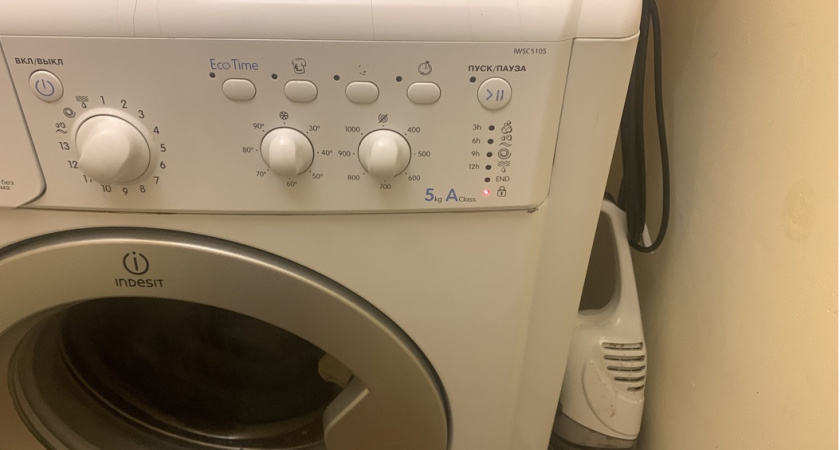 Стиралка больше не скачет по ванной: делюсь одной хитростью — научил бывалый сантехник