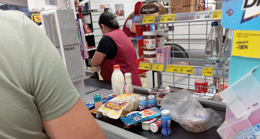 Русские такое покупать не станут: вот что расхватали в нашей "Пятерочке" голодные американцы