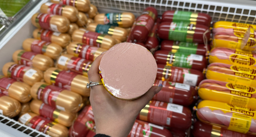 Попробовал варёную колбасу из "Пятерочки" за  34 рубля - теперь задумался, за что я переплачивал всю жизнь 