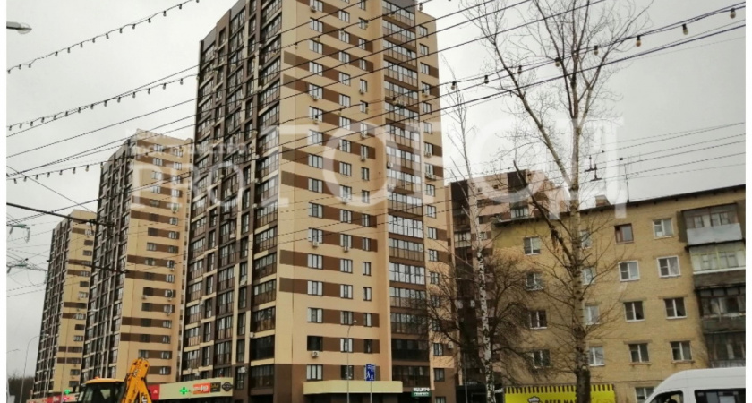 Попрошайка спровоцировала на Окружной ДТП с мотоциклистом 