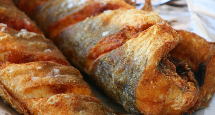 Скупаю килограммы этой копеечной рыбы, делаю вкуснейший обед на всю семью за копейки - а сколько в ней скрыто пользы