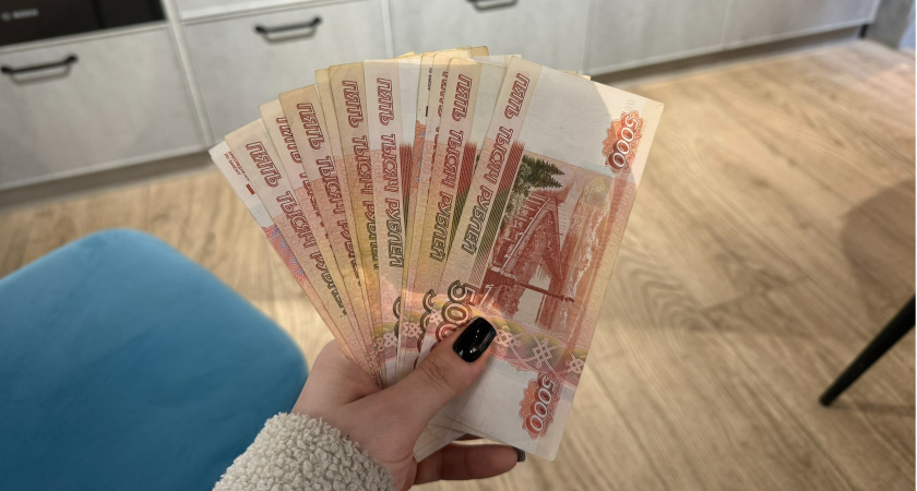 19-летняя жительница Башмаковского района по вине мошенников лишилась более 1,1 млн рублей