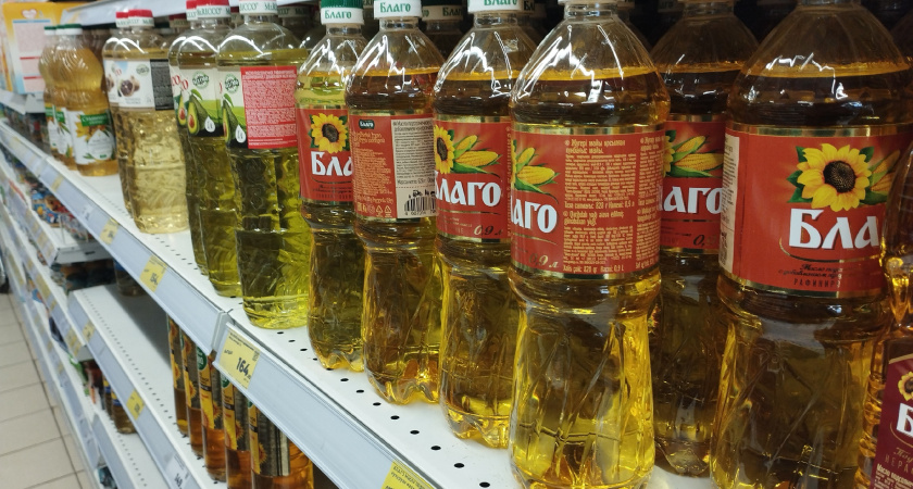 Такое масло сразу берите по 3 бутылки: в Роскачестве назвали лучшие марки подсолнечного масла для салатов и закруток