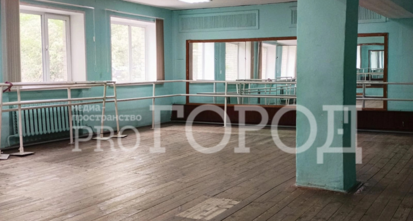 Взяли и закрыли: более 400 детей остались без занятий в Терновском Центре народного художественного творчества. Куда теперь они пойдут?