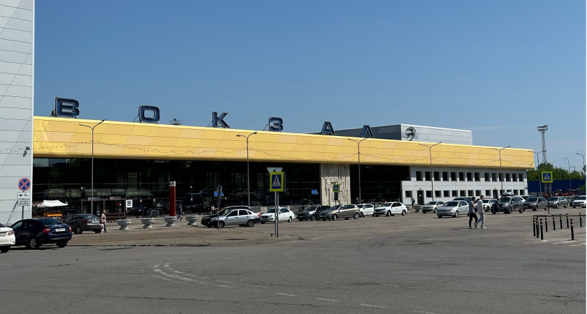 На городской Привокзальной площади продолжаются ремонтные работы