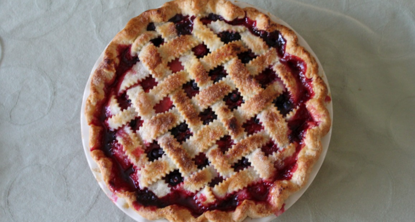 Рецепт идеального пирога с любой ягодой. Всегда пышный