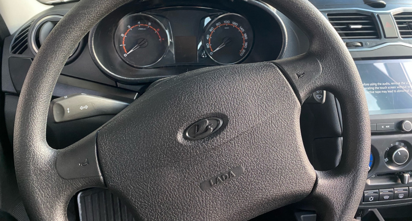 Узнайте реальную цену Лады Калина 2011 года и советы по продаже