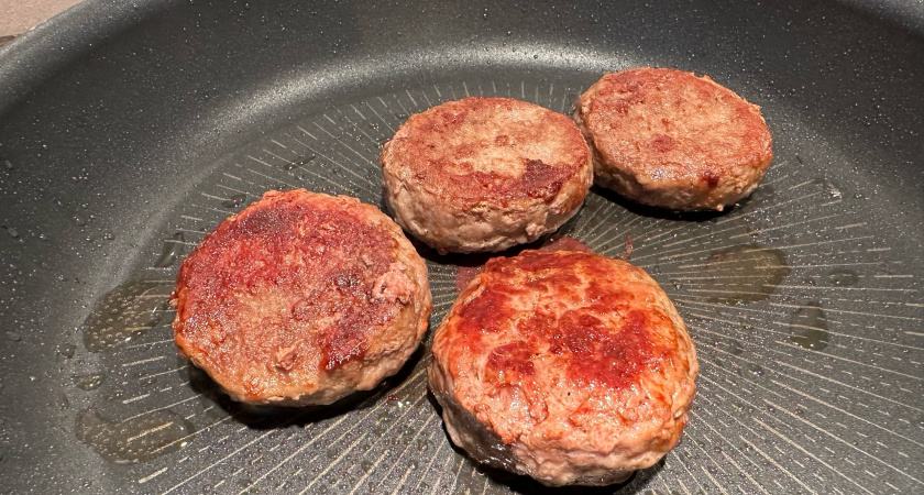 Дешёвые котлеты из магазина: где мясо, а где иллюзия