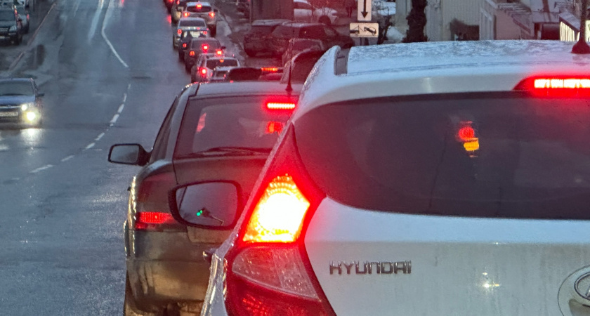 В Камешкирском районе произошло крупное ДТП с участием трех машин