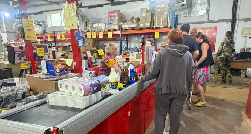 «Светофор» в Крымске: от кроксов до мультиварки — что стоит взять