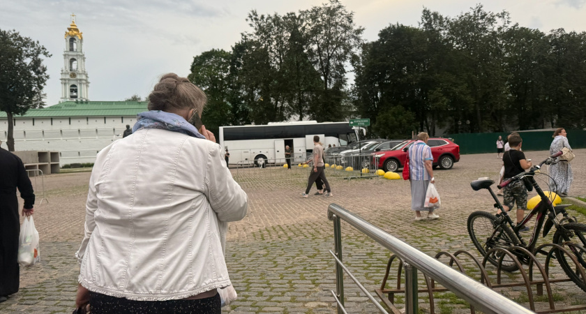 Притча о помощи и излишках: как отдача учит самостоятельности и изобилию