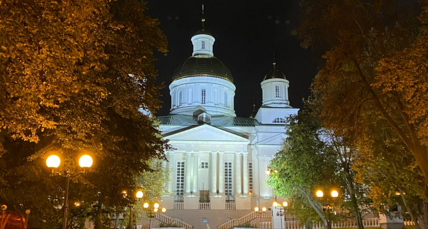 В районе Спасского собора изменят схему движения транспорта