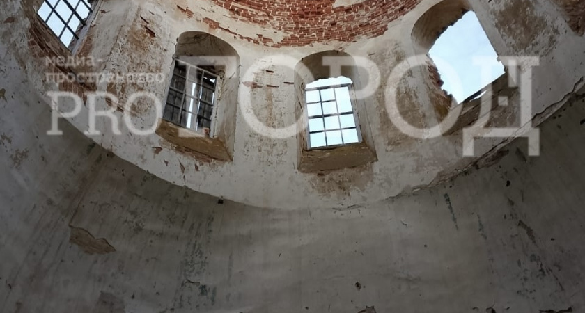 Исчезающая история: заброшенная церковь Казанской иконы Божией Матери в селе Казанская Арчада