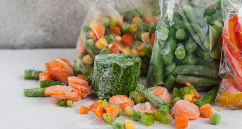 Рациональная заморозка: что прятать в морозилку, кроме ягод