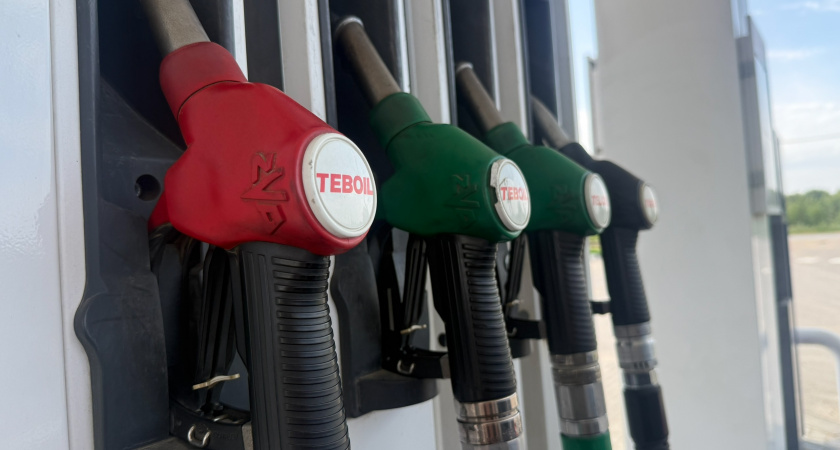 Губернатор держит на особом контроле обеспечение бензином населенные пункты региона