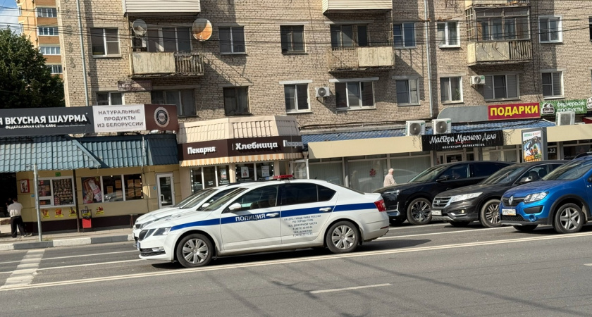 В Каменке девушку ударили по голове стеклянной банкой