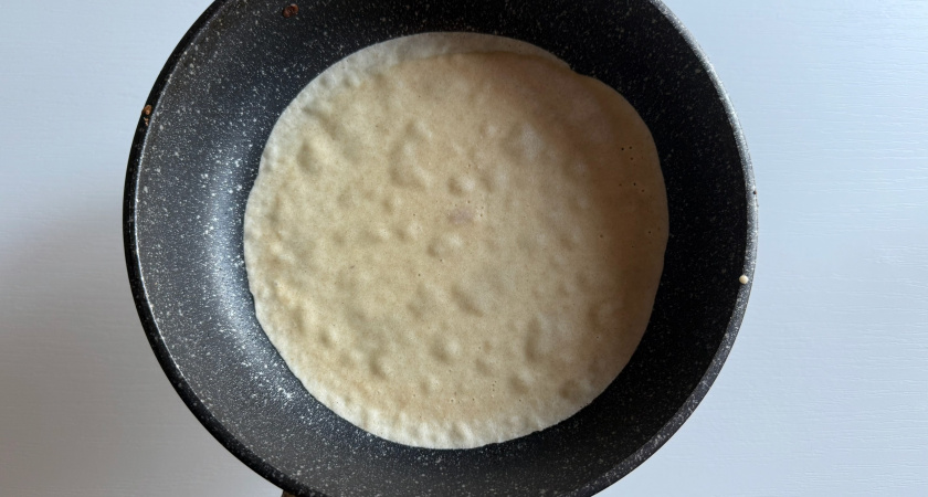 Рецепт нежных творожных блинов с кипятком. Готовятся за 5 минут, получаются всегда