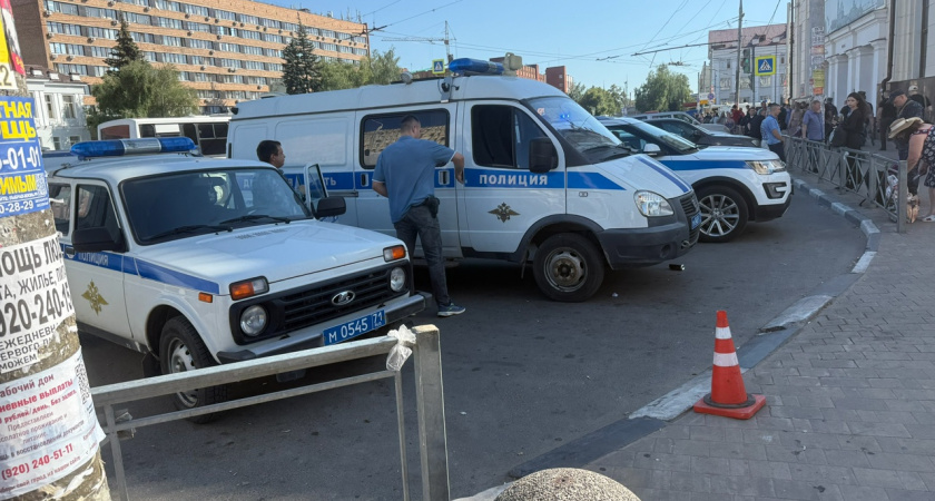 В Сердобске женщина украла из магазина терминал, приняв его за телефон