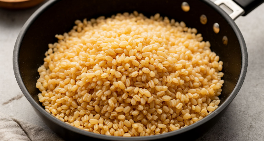Рецепт ячневой каши на сковороде. Просто, вкусно и полезно. Пошаговое описание 