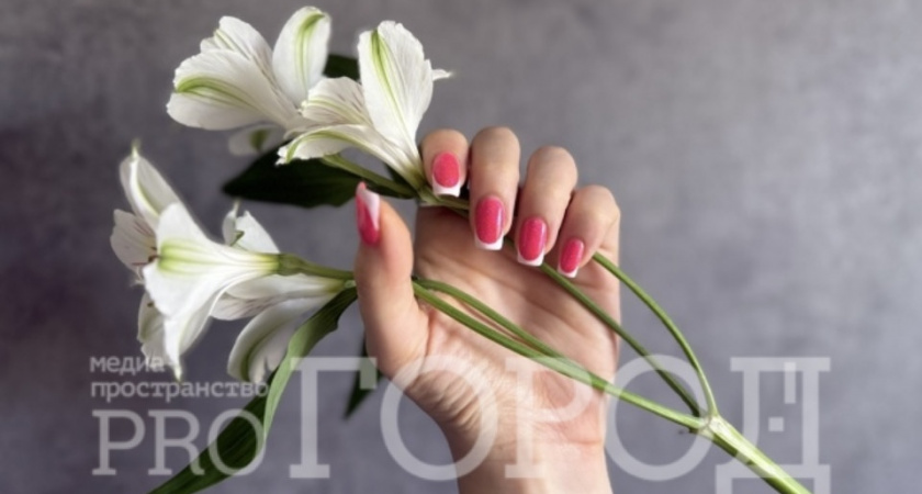 «Дресс-код без длинного маникюра и распущенных волос»: внешний вид медсестры из Сердобска шокировал пензячку 