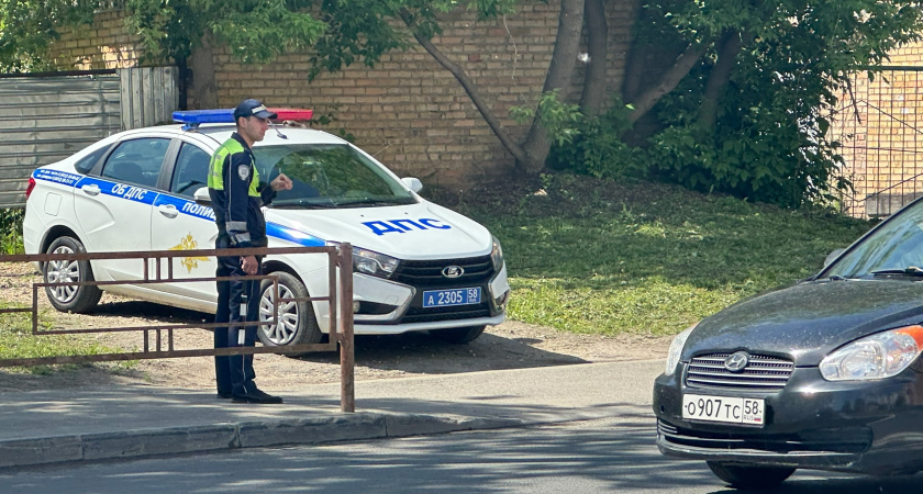 Пьяного пензенца, желавшего продолжить застолье, задержали сотрудники Госавтоинспекции