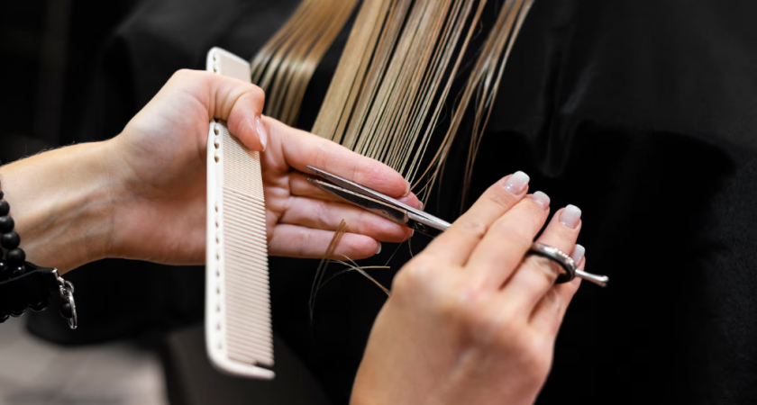 Какая стрижка молодит женщину 50+? Выбираем правильную длину волос 