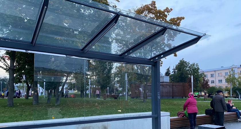 В Пензе подходит к концу установка новых остановочных павильонов на ул. Новоселов