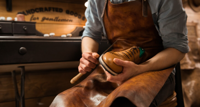 Советы сапожника: какую обувь не стоит покупать. Признаки некачественной пары