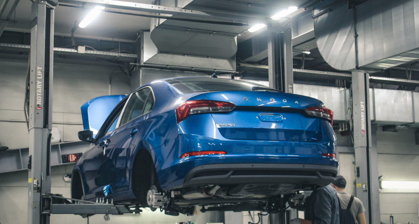 Сравнение Lada Vesta и Škoda Rapid после 100 000 км. Реальный опыт владения