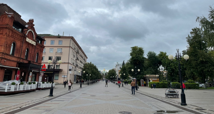 В Пензе росгвардейцам и полицейским пришлось вмешаться в уличную драку