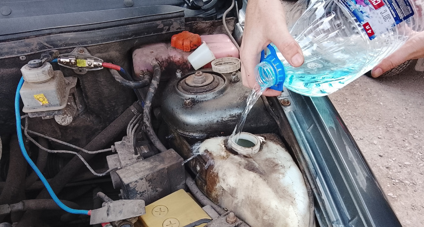 Пензенцам объяснили, как выбрать качественную «незамерзайку»