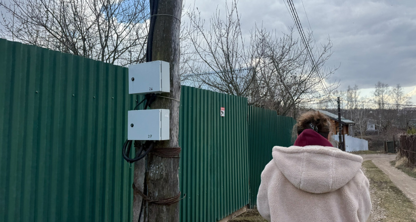 Как надёжно поставить столбы для забора без бетона. Проверенные способы 