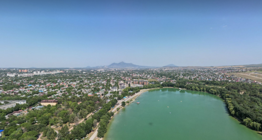 Куда переехать на пенсию в России? Топ-4 города с хорошей медициной и низкими ценами