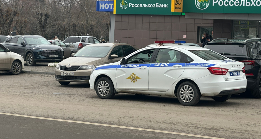 Пензенские полицейские ведут поиски очевидцев ДТП на ул. Ладожская