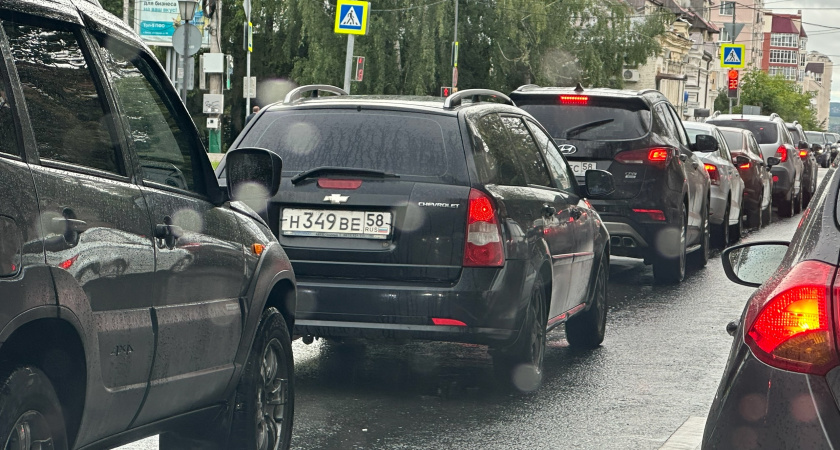 В Октябрьском районе г. Пензы ведется сбор старых шин