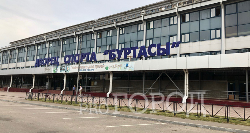 Чиновники отреагировали на жалобы пензенцев по поводу образовавшейся плесени на стенах зала в «Буртасах»