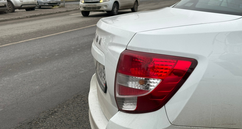 Всего 0 рублей и от ржавчины на кузове не останется и следа: забытый, но работающий метод - работает лучше антикора и стоит копейки