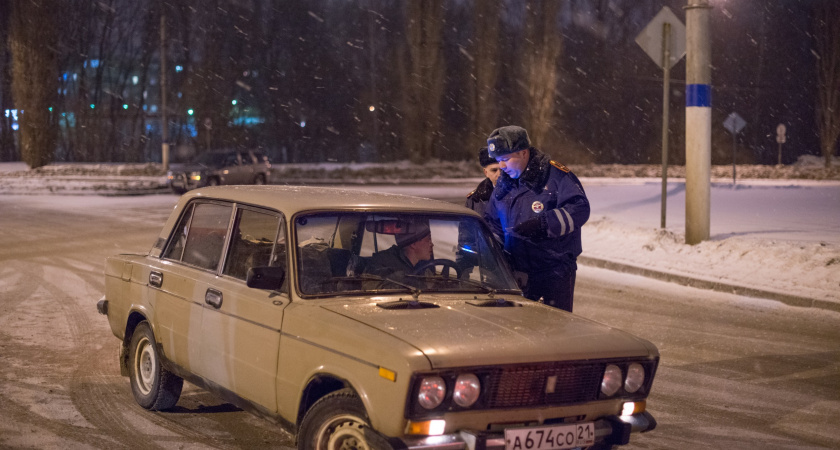 В ГАИ поставили  точку в вопросе: до какого возраста разрешено садиться руль - пожилым указали на действующие ограничения 