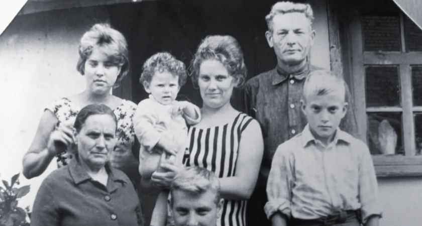 В СССР это имя было самым звучным и модным, а сейчас про него все забыли. Скрывает в себе мудрое значение "сын правой руки" 