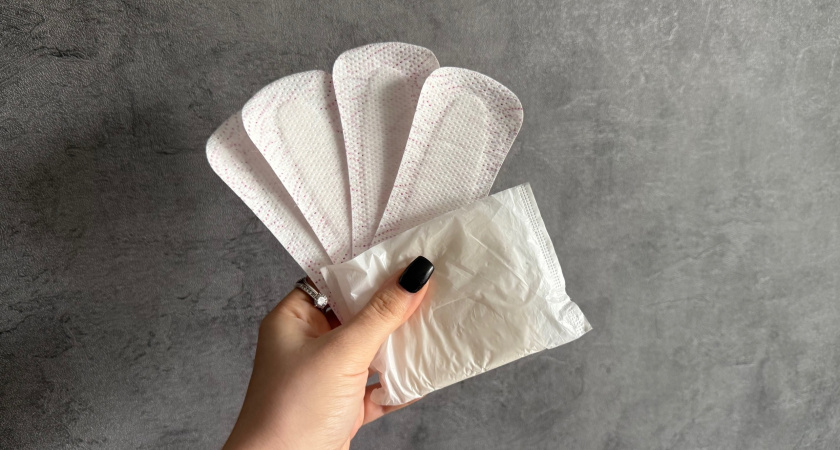 Опытный сантехник положил обычную прокладку в мою стиральную машину. Теперь все мои соседи делают так же