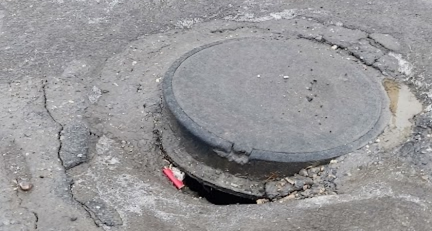 Пензенских водителей предупреждают об открытом люке