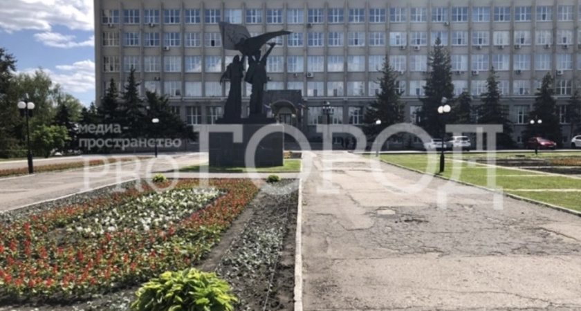 В администрацию Пензы наведались ФСБшники и следователи: что известно о причинах обыска?