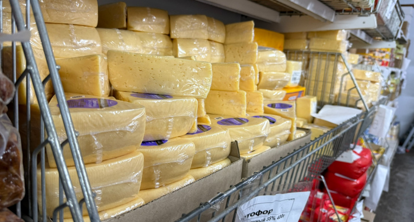 Сравнил сыры российского и белорусского производства: теперь мое представление о хваленом белорусском качестве точно будет другим