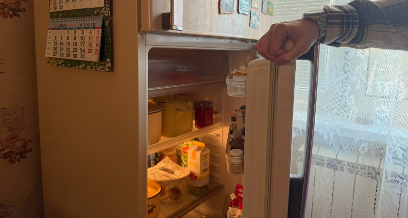 Вонь из холодильника убираю хитрым методом: проверила лайфхак из интернета - просто взяла пакетик чая и вопрос решился за мгновенье