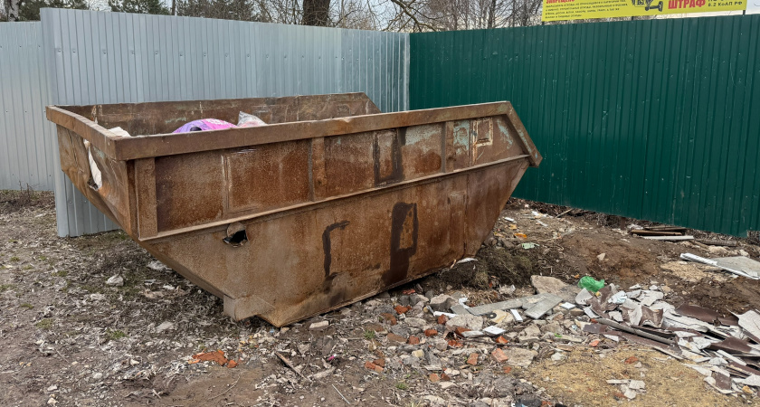 Администрацию г. Спасска с помощью суда заставили решить вопрос с вывозом мусора