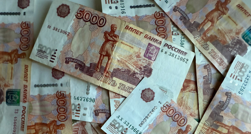 Жительница Сосновоборского района благодаря прокуратуре вернула деньги, украденные мошенниками