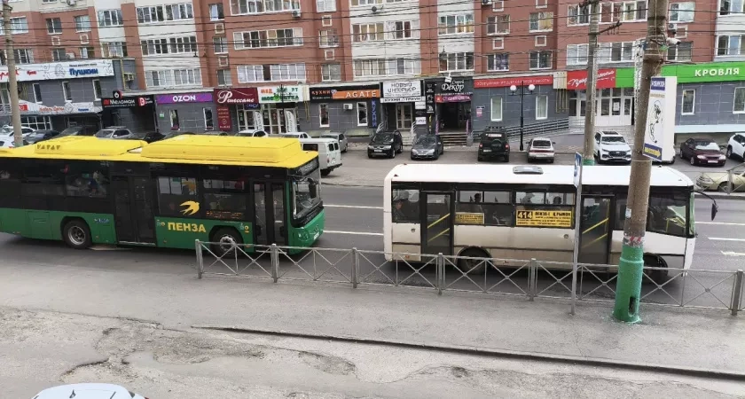 Соцсети: в Заречном автобус сбил женщину