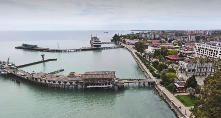 На Новый год ездили в Абхазию: удовольствие не для слабонервных - честный отзыв российского туриста о зимней поездке 