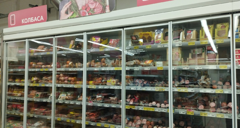 В Пензе мужчина грозился разбить витрины в продуктовом магазине