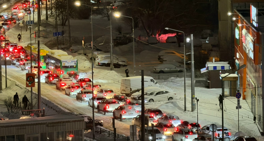 У ТЦ «Онежский» произошло тройное ДТП